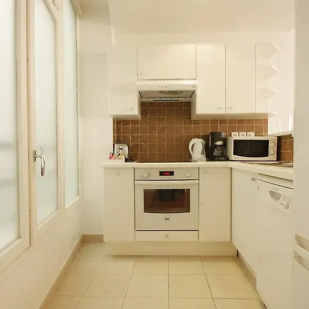 Appartement Bsa Champs Elysees.4 *