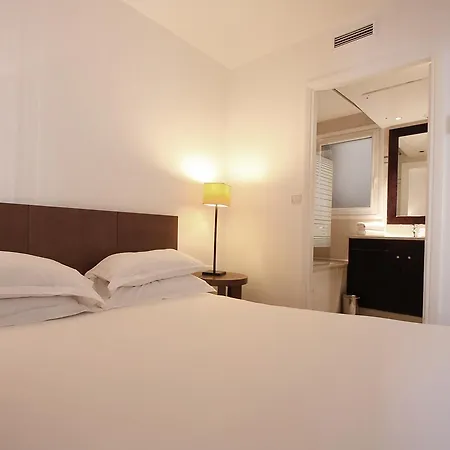 Appartement Bsa Champs Elysees.4 *