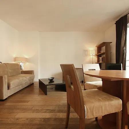 Appartement Bsa Champs Elysees.4